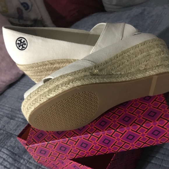 Tory Burch wedged - Picture 4 of 5